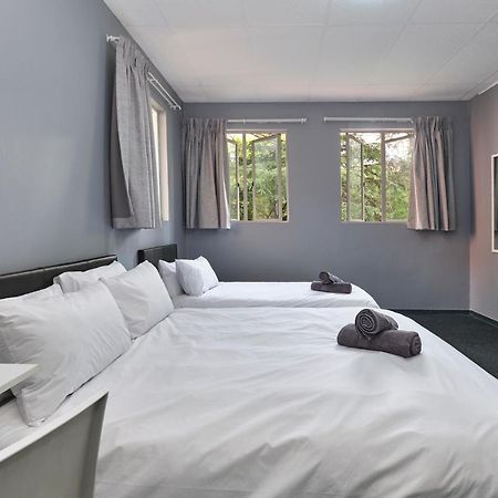 Inn & Out Sandton 约翰内斯堡 外观 照片