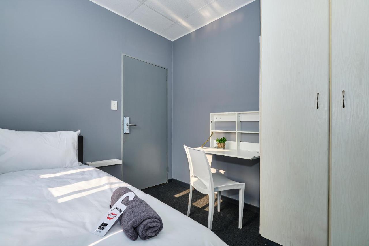 Inn & Out Sandton 约翰内斯堡 外观 照片
