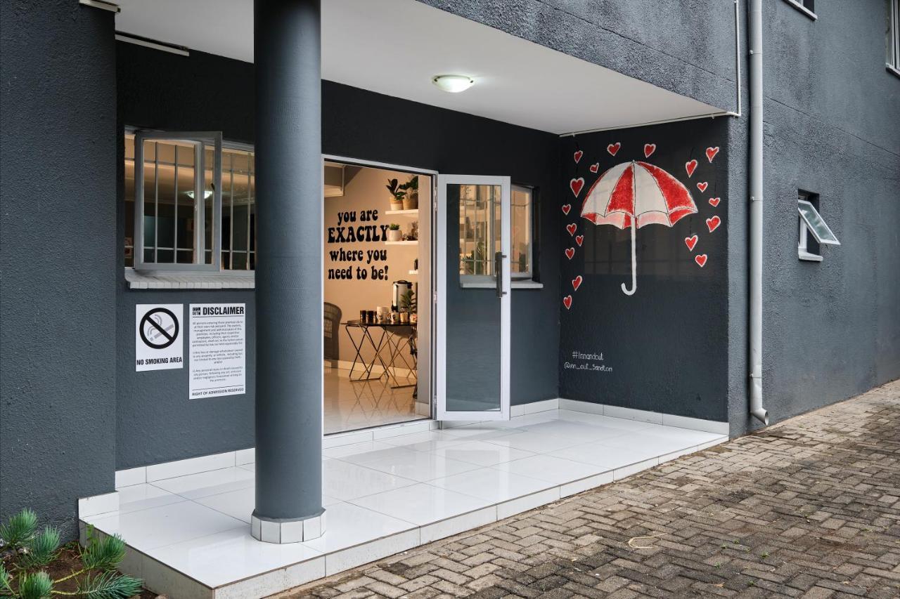Inn & Out Sandton 约翰内斯堡 外观 照片