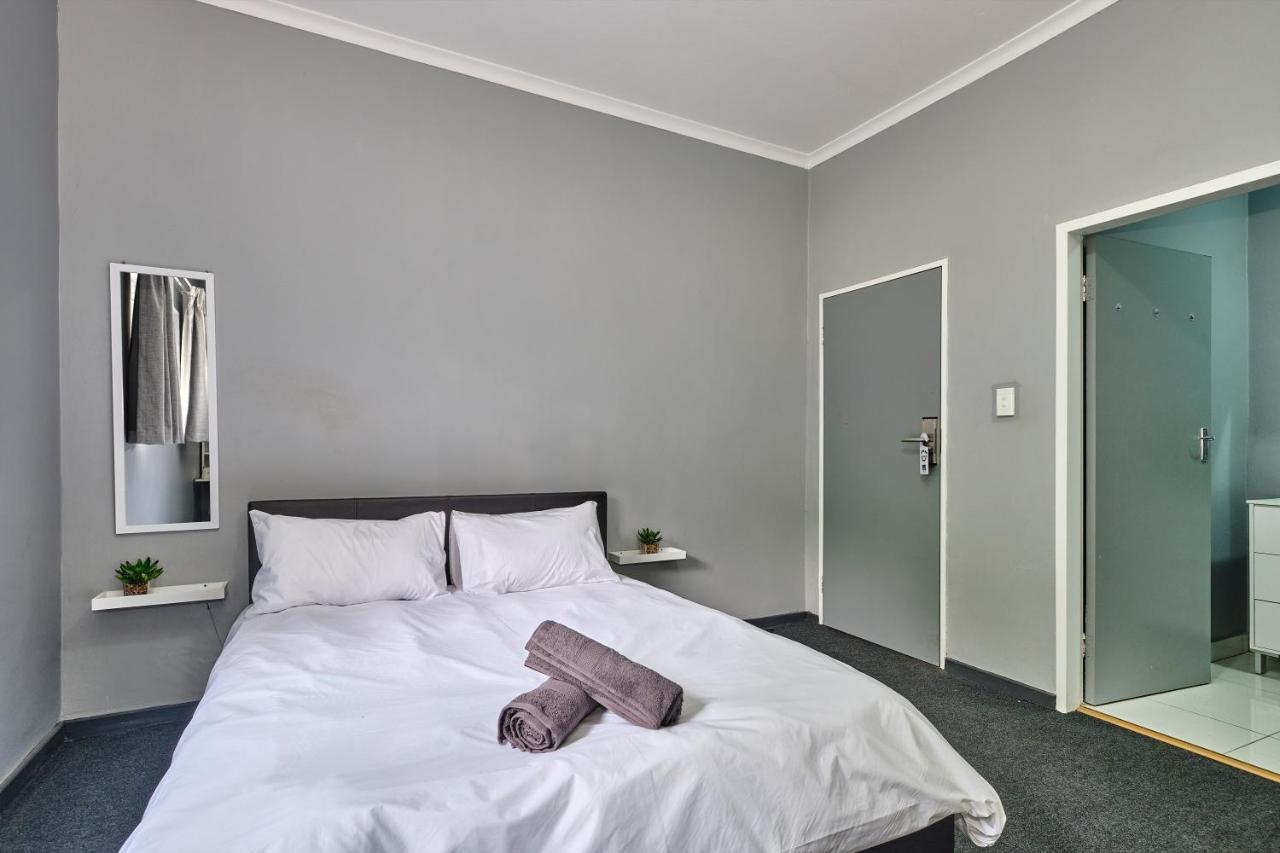 Inn & Out Sandton 约翰内斯堡 外观 照片