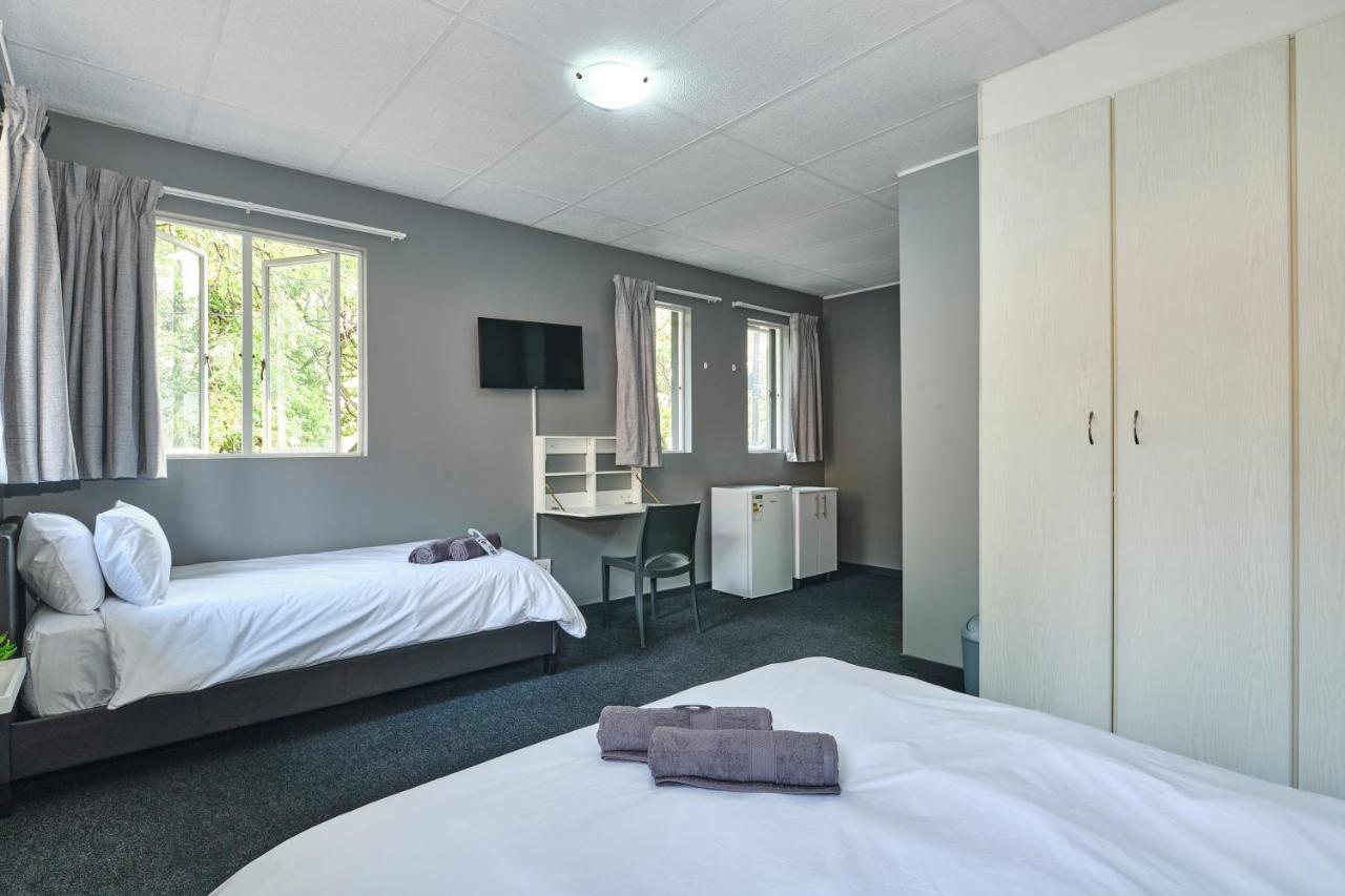 Inn & Out Sandton 约翰内斯堡 外观 照片